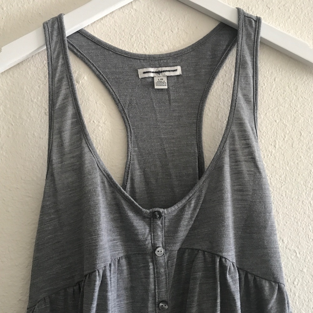 Grey flowy American Eagle tank